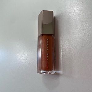 Fenty Beauty Gloss Bomb